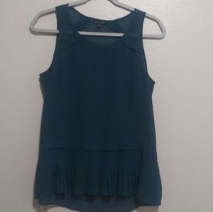 American Eagle Outfitters Women's Top. Size Medium